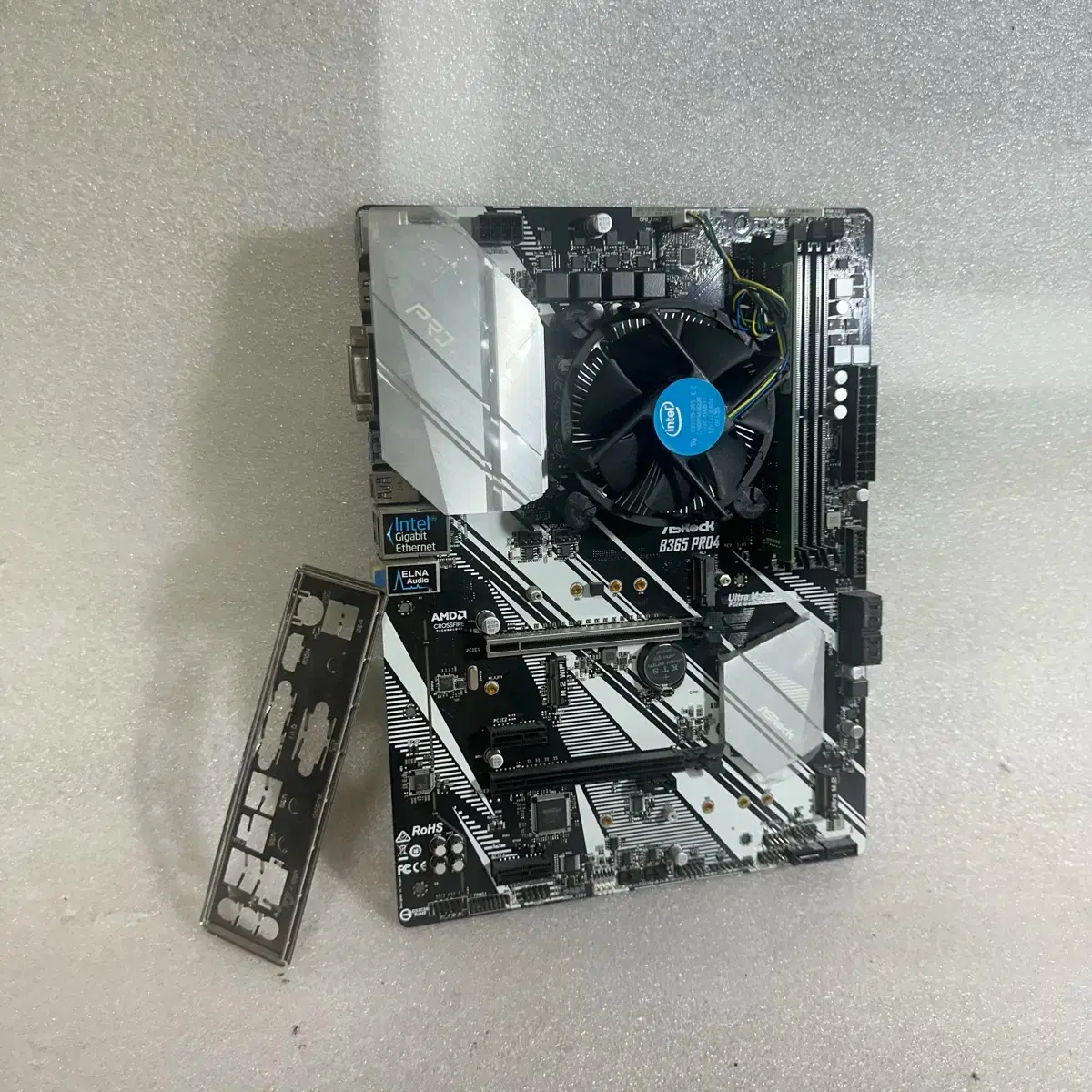 B365 Pro4 + Intel Core i5 9400F